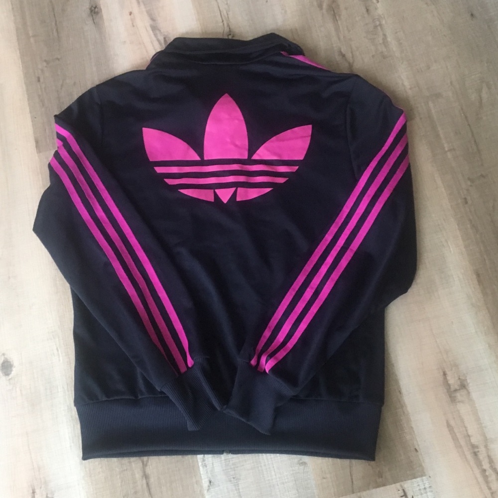 Adidas jacket size L